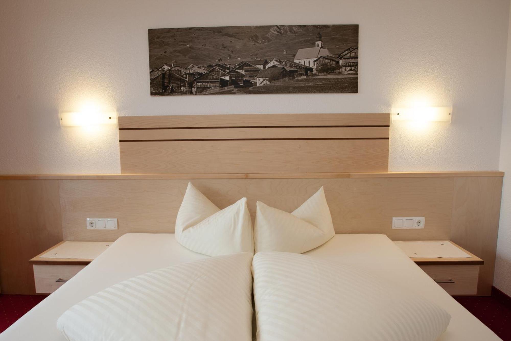 Haus Muehlbach Hotel ฟิสส์ ภายนอก รูปภาพ