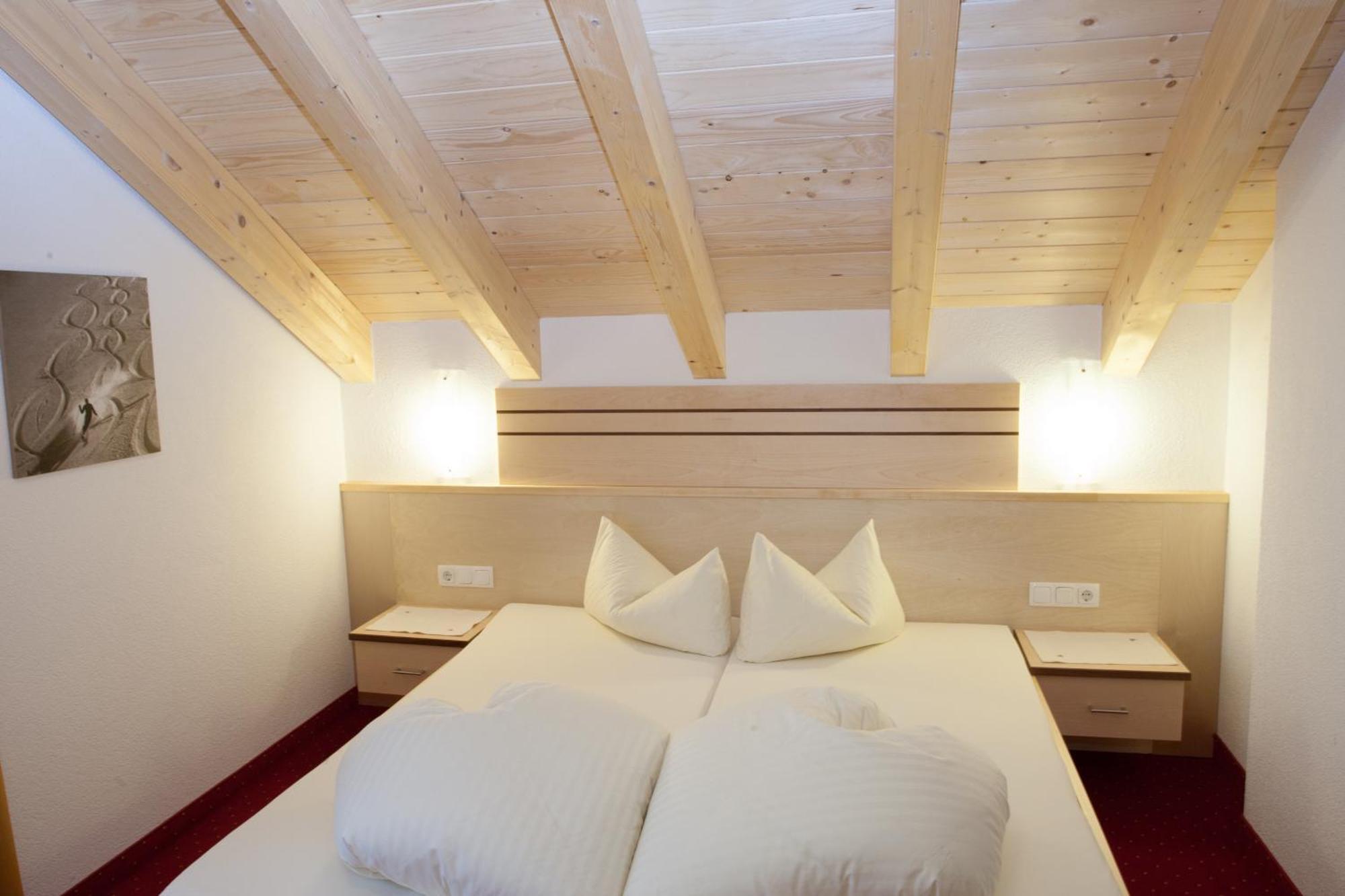 Haus Muehlbach Hotel ฟิสส์ ภายนอก รูปภาพ