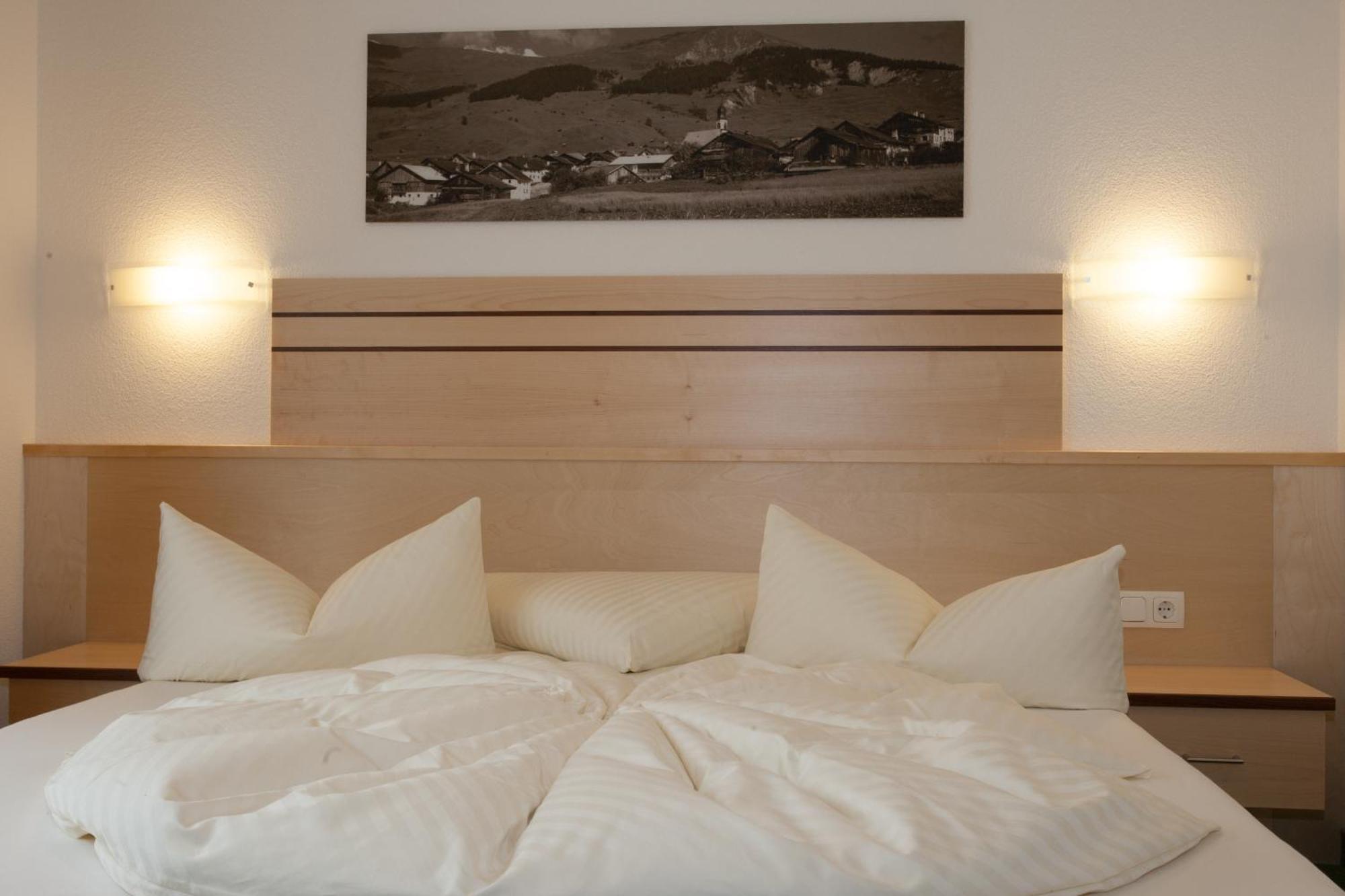 Haus Muehlbach Hotel ฟิสส์ ภายนอก รูปภาพ